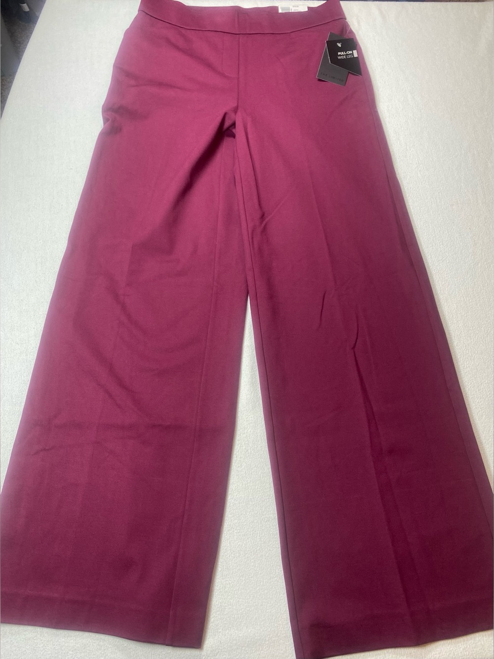 The Limited Pull on Wide Leg Slimming Pants size Small